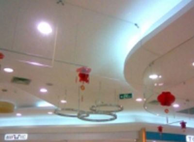 ���̴���